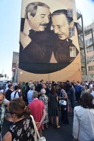 Breve biografia di falcone e borsellino, il pool antimafia, maxiprocesso di palermo, la fine del pool antimafia, il fallito attentato dell'addaura riassunto su falcone e borsellino (3 pagine formato doc). Falcone E Borsellino Il Murale Che Si Affaccia Sul Golfo Di Palermo La Repubblica