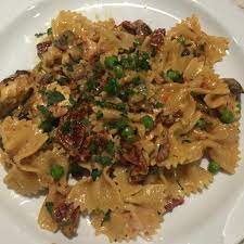 Place pan over high heat, cover, and bring to a boil. Farfalle With Roasted Chicken And Roasted Garlic If You Take Away One Thing From This Title Let It Be The Roasted Garlic Game Changer I M Bored Let S Eat
