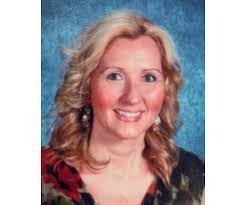 Julie Hendrick's Instagram, Twitter & Facebook