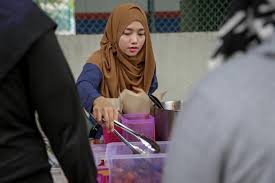 Oleh kerana semua nasi lemak dah siap saya buat, anda boleh buat tempahan seperti biasa.cod dekat rumah saya.ada pembantu saya akan. Viral Page 4 Site Title