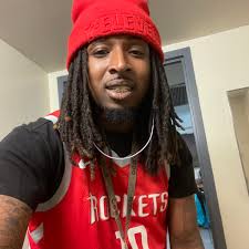 Aquarius ARE Karma. Literally. I dnt care what anybody says Be careful when  ur dealing with Aquarius. Plz ! They are naturally karma. When Aquarius  were born, the universe assigned them to