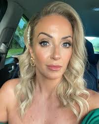 Dawn Wicks's Instagram, Twitter & Facebook