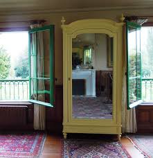 Monet S Home In Giverny France Second Floor Master Bedroom Maison Decoration Maison Monet