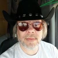 50+ perfiles de «Scott Linde»