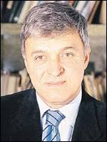 Dr. Ahmet Vefik Alp (1948 - .... ) • 1948 Kızıltoprak doğumlu. • 1967&#39;de İstanbul Saint Joseph Fransız Lisesini, 1971&#39;de İstanbul Teknik Üniversitesi ... - 1320