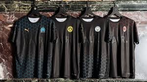 3 minuten in merkliste übernehmen Bvb Fans Rennen Borussia Dortmund Wegen Spezial Trikot Die Bude Ein Bvb