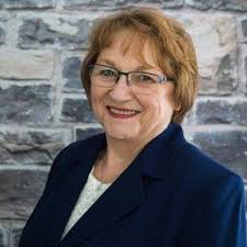 Renae Berg (@bergforrep)