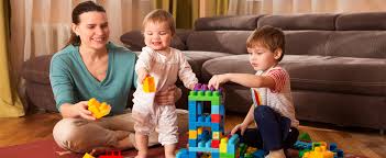 Des astuces pour bien s'occuper de son bébé : Garde D Enfant A Domicile Etes Vous Assure