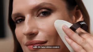 Laura Mercier Translucent Loose Setting Powder