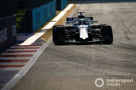 Pierre gasly schied schon früh in seinem red bull aus. Formel 1 Singapur 2018 Die Startaufstellung In Bildern