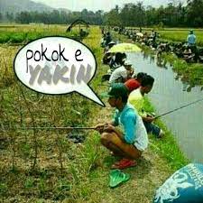 Lemparkan senyum kepada yang memancing amarah. Yakin Humor Lucu Cartoon Jokes Foto Lucu Semuanya Lucu