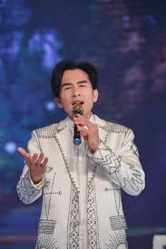 Maybe you would like to learn more about one of these? Ä'an TrÆ°á»ng Cáº©m Ly Tráº£i Long Vá» Nhá»¯ng Láº§n Song Ca Chung