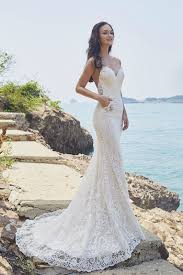 Adventurous Yet Feminine This Gown Is Carefully Constructed From All Over Damask Corded Lace On Top Wedding Dresses Satin Wedding Dress Size 10 Bridal Dresses