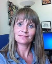 Jennifer Ely's Instagram, Twitter & Facebook