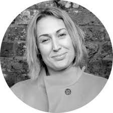 Nichola Stott's Instagram, Twitter & Facebook