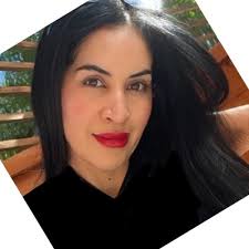 I'm so honored to share that I've been named a National Top 50 Loan Officer  by MortgageCX! I am proud to continue providing the best customer  experience for our borrowers, and want