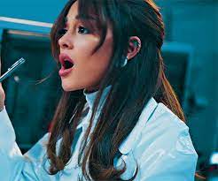 Pin On Ariana Grande