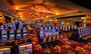 Oxford Casino Hotel | Gaming Entertainment | Visit Portland