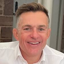 In its staff survey, the British Red Cross found that only 40% of its  people saw positive results of recent changes made & only 44% felt involved  & part of the changes. |