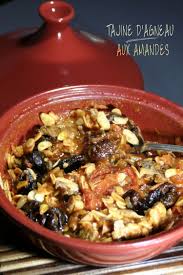Tajine D Agneau Aux Amandes Recette Tajine Agneau Recette Tajine Cuisine Marocaine