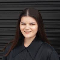 Melanie Byrne's Instagram, Twitter & Facebook