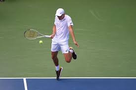 Álex de miñaur, pronounced ˈaleɡz ðe miˈɲawɾ; Kenneth In The 212 Weekend Tennis Roundup