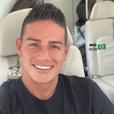 São Paulo: James Rodríguez posta foto em avião rumo ao Brasil