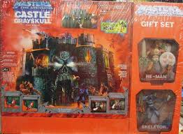 Join me for an epic look at the castle grayskull playset! Masters Of The Universe 200x Castle Grayskull Gift Set With He Man Skeletor