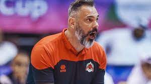 O técnico bernardinho decidiu abrir mão do cargo da seleção masculina de voleibol brasileiro. Brusquense Schwanke E O Novo Auxiliar Tecnico Da Selecao Masculina De Volei O Municipio