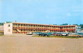 The old colonial motel is a direct oceanfront old orchard beach lodging with motel and hotel accommodations. Old Colonial Motel In Old Orchard Beach Maine Mapio Net