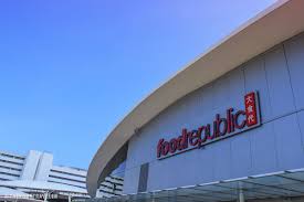 Gap, revolution and others 583 business are inside vivocity. How To Get To Universal Studios By Mrt And Other Faqs The Poor Traveler Itinerary Blog