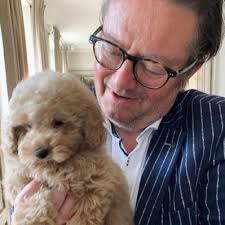 Jun 10, 2021 · marc coucke heeft sinds begin dit jaar al minstens 116 miljoen euro geïnvesteerd in belgische en buitenlandse bedrijven. Marc Coucke Couckemarc Twitter