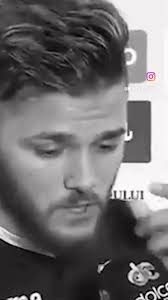 Îl mai stie cineva pe plângăciosul asta?