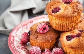 Muffins Aux Framboises Recette En 2020 Muffin Framboise Recette Muffin Muffins