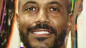 Former NFL player Brian Poli-Dixon turns to painting