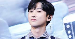 (please click on 'cc' button or activate 'interactive transcript' function) notice 1thek youtub. B1a4 S Jinyoung Confirms His Military Enlistment Date