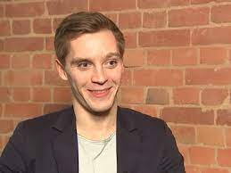 He has won german television awards and grimme awards for his role in. Jonas Nay Deutschland 83 Is New For Germany Youtube