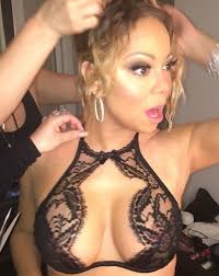 Mariah Carey nue - Whassup
