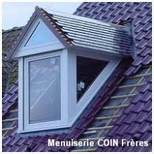 Menuiserie Coin Freres La Lucarne De Toit Mixte Bois Alu Lucarne De Toit Toiture Maison Toiture En Bois
