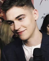 Hero Fiennes Tiffin Hot Hero Hero Daddy Hero