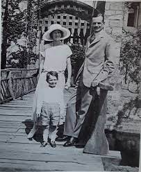 The Honourable John Jacob Astor V Pictured In 1922 Standing On The Drawbridge Of Hever Castle With His Wife Favorite Son John Jacob Astor Vintage Photography