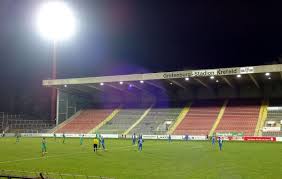 Der verein kann sich in den schwierigen zeiten auf seine anhänger verlassen. Der Ballreiter Krefelder Stadtderby Nostalgie Groundhopp Kfc Uerdingen Vs Vfr Fischeln 3 0 24 3 2016