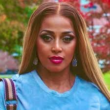 Marva King (@marvakang)