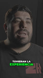 El cortometraje documental “De ciertos azules” nos invita a mirar con  nuevos ojos los paisajes agaveros de Amatitán y pueden verlo en Youtube.  Entre montes y valles cubiertos por una sola especie,