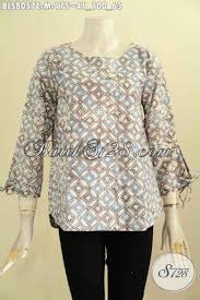 Foto sasa darfika si pelayan warteg cantikfoto sas. Model Baju Batik Trendy Untuk Wanita Muda Hadir Dengan Desain Tanpa Krah Pakai Kancing Belakang Lengan Bertali Serta Ujung Bawah Berlubang Bls8057c M Toko Batik Online 2021