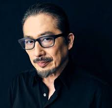 No wonder he suddenly shrunk (⁠・-・⁠)