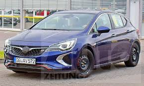 Opel astra opc in camo wrap looks tough. Opel Astra Gsi 2018 Neue Fotos Update Autozeitung De