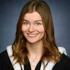 Hillary Blanchard's Instagram, Twitter & Facebook