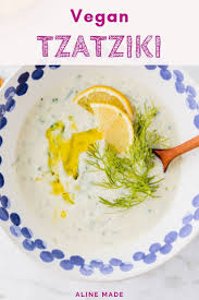 This Vegan Tzatziki Sauce Recipe Is Super Easy And Quick To Make Plus You Only Need A Handful Vegan Tzatziki Vegan Tzatziki Sauce Recipe Tzatziki Sauce Easy