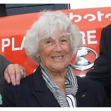 Devon funeral notices: Heartbreaking tribute to mum, 46, who leaves behind  daughter